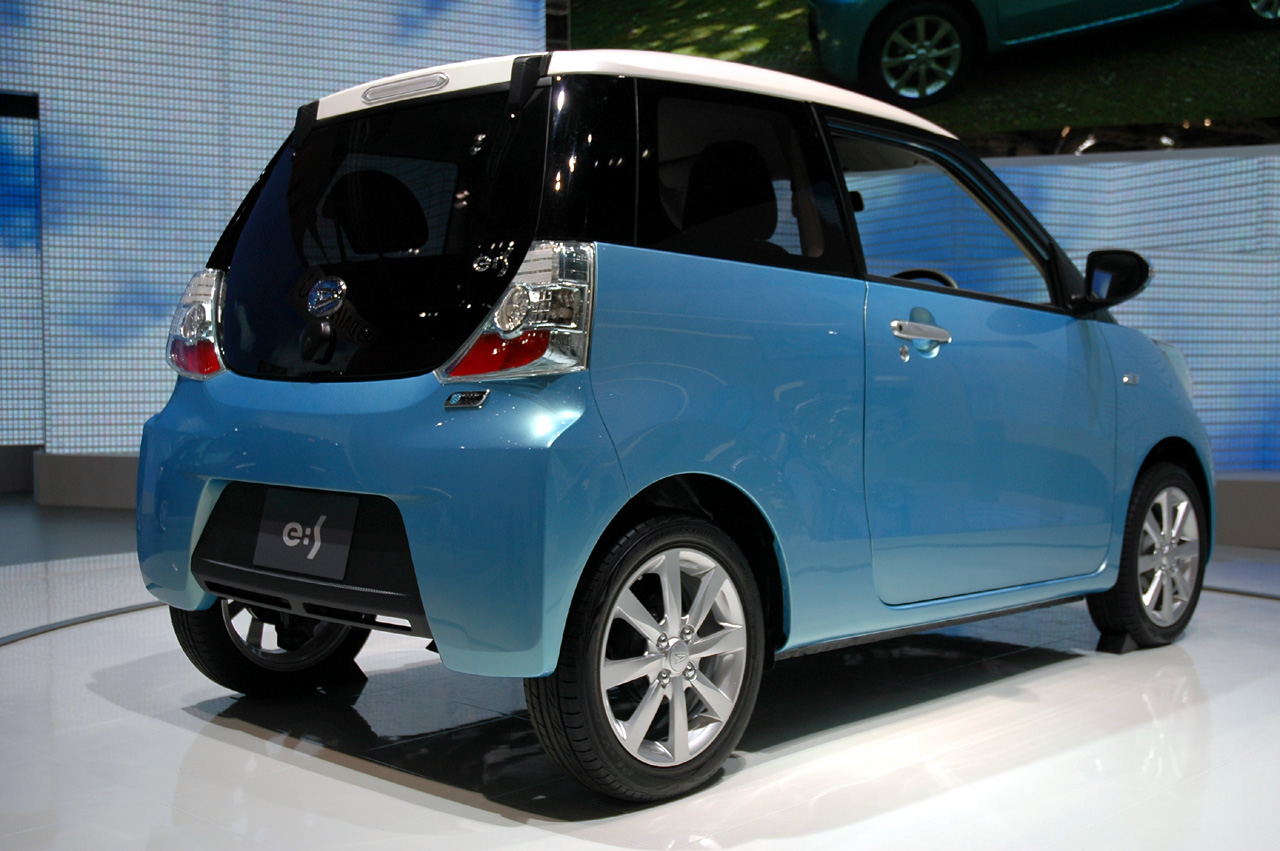 Autos Eco friendly Daihatsu eS El más eficiente city car de Japón
