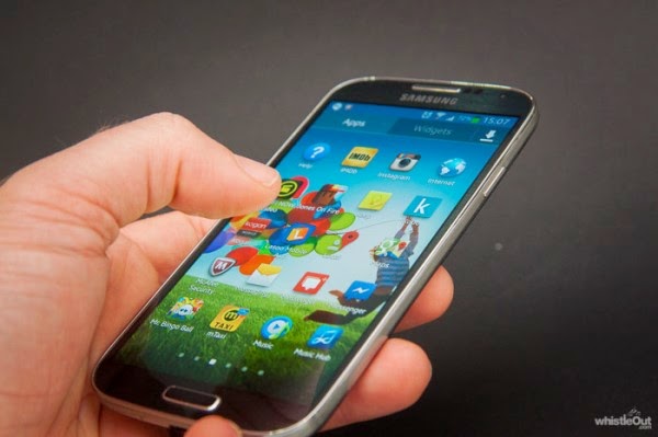 [Image: Samsung%2BGalaxy%2BS4.jpg]