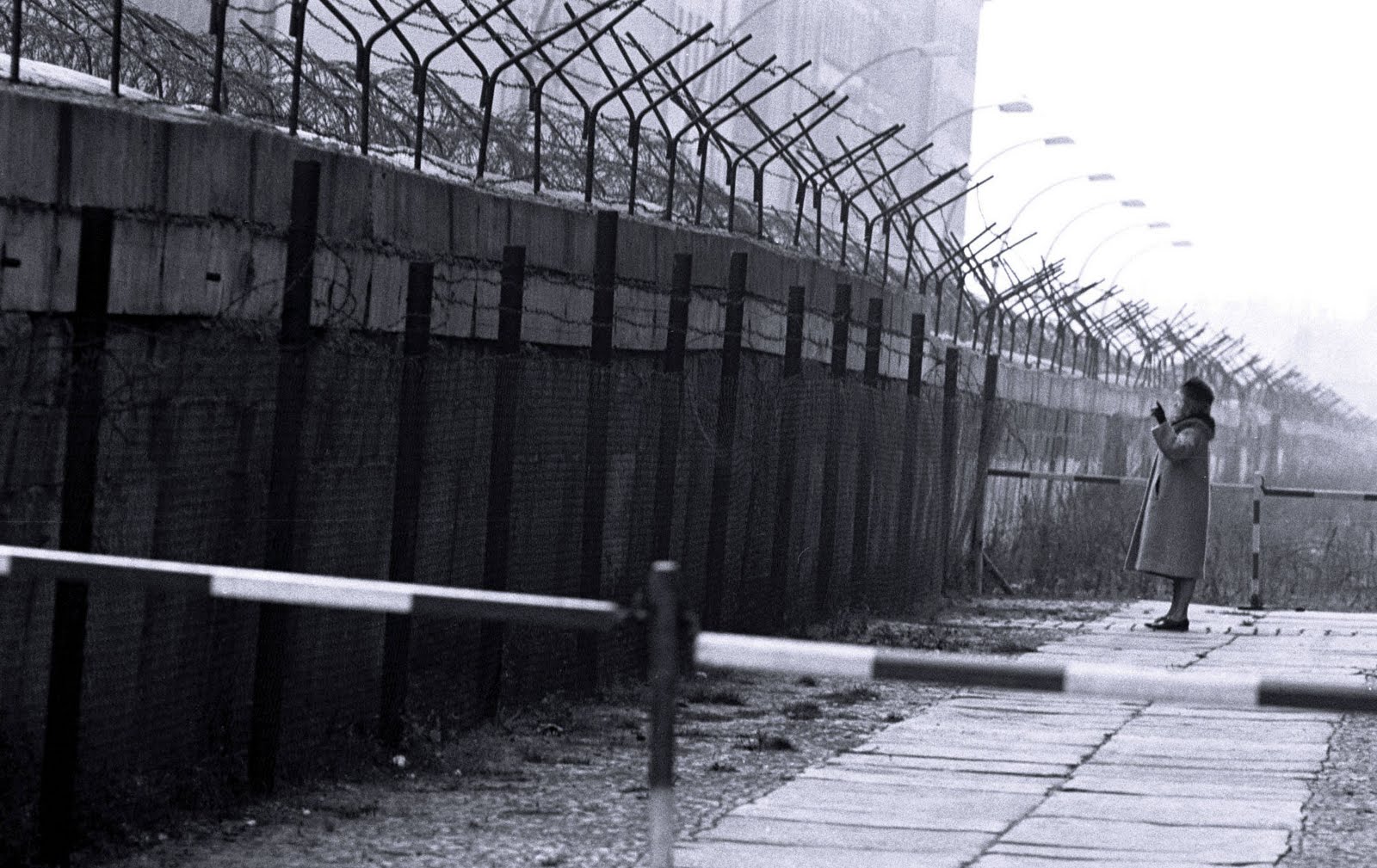 No Prison Walls [1961]