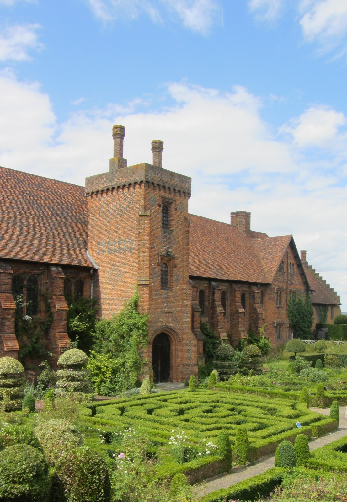 The Magical Christmas Wreath Company Hatfield House