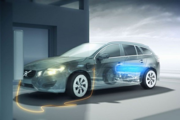 Volvo%2BV60%2BPlug-in%2BHybrid%2B%25282013%2529-2.jpg