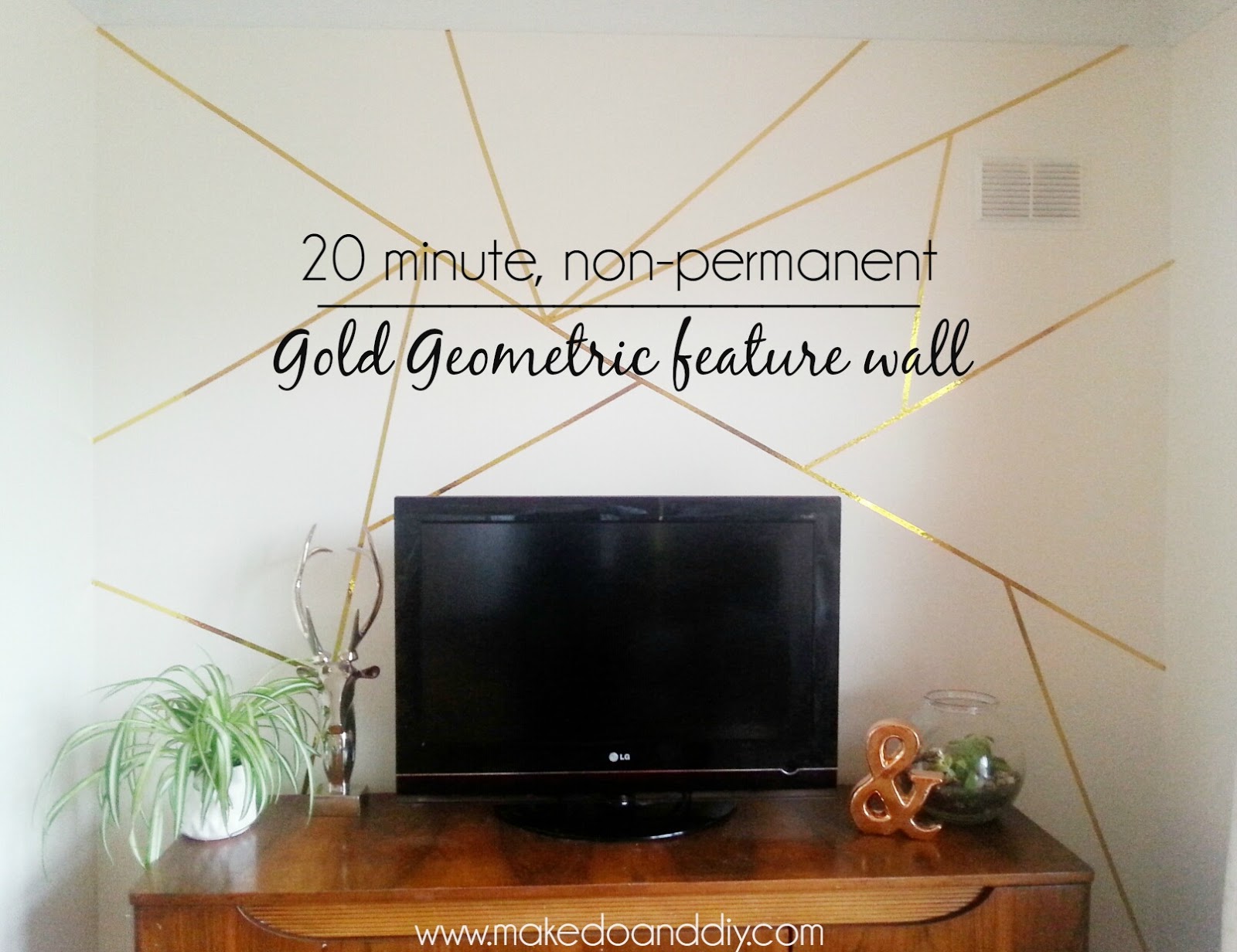 How To Create A Gold Geometric Feature Wall In 20 Minutes And It S Removable Make Do And Diy,Interior 3d Architecture Design
