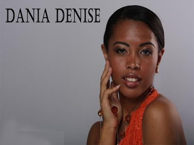 Hot Model Dania Denise Wallpaper