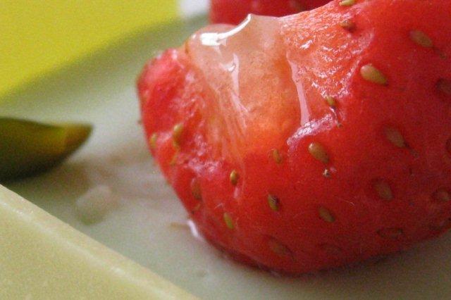 Pistache fraise pour soi Pistacho y fresa para uno en la Panaderia Confiteria Des Gateaux et du Pain en Paris