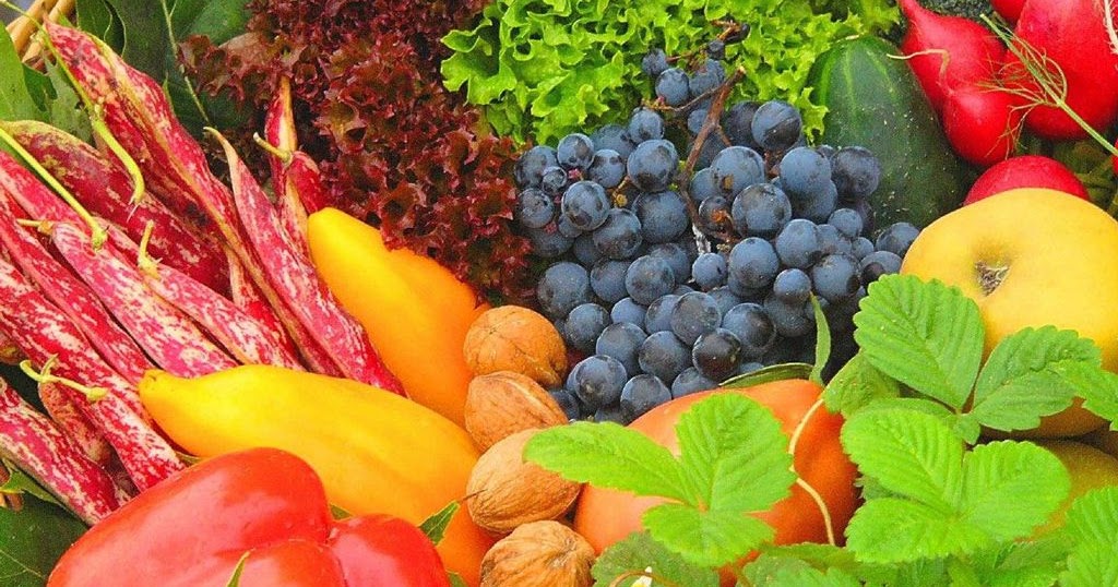 Blandiloquently "Does Eating Fruits and Veggies Make Us More Attractive?"