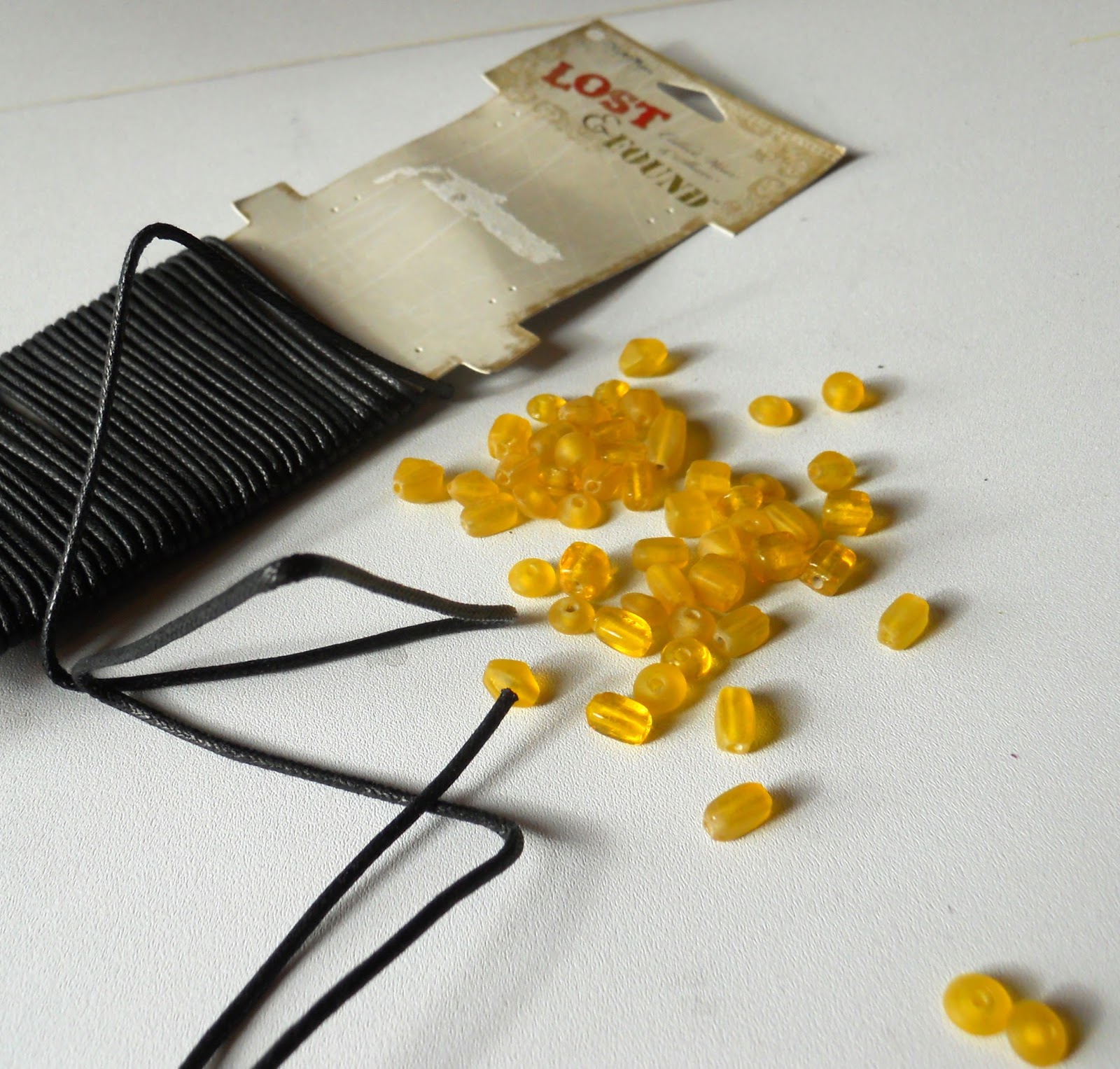 Corner Window Crafts Leather Lace Finger Knitting