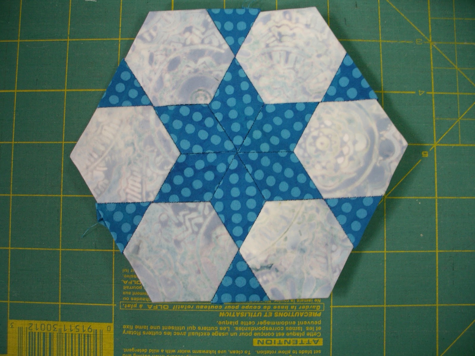 Linda's Quiltmania Blueberry Crumb Cake