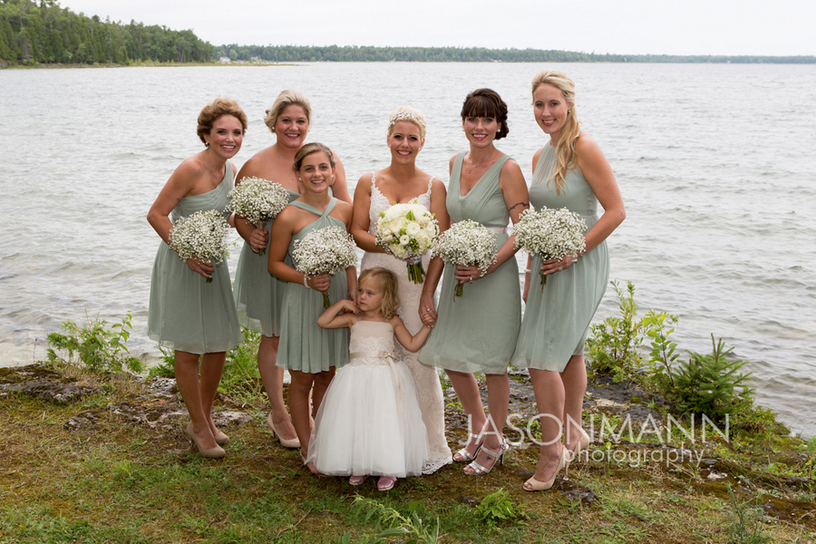 Door County Wedding: Bridesmaids in pastel teal holding babys breath bouquets. Photo by Jason Mann Photography, 920-246-8106, www.jmannphoto.com Door County Wedding: Bridesmaids in pastel teal holding babys breath bouquets. Photo by Jason Mann Photography, 920-246-8106, www.jmannphoto.com
