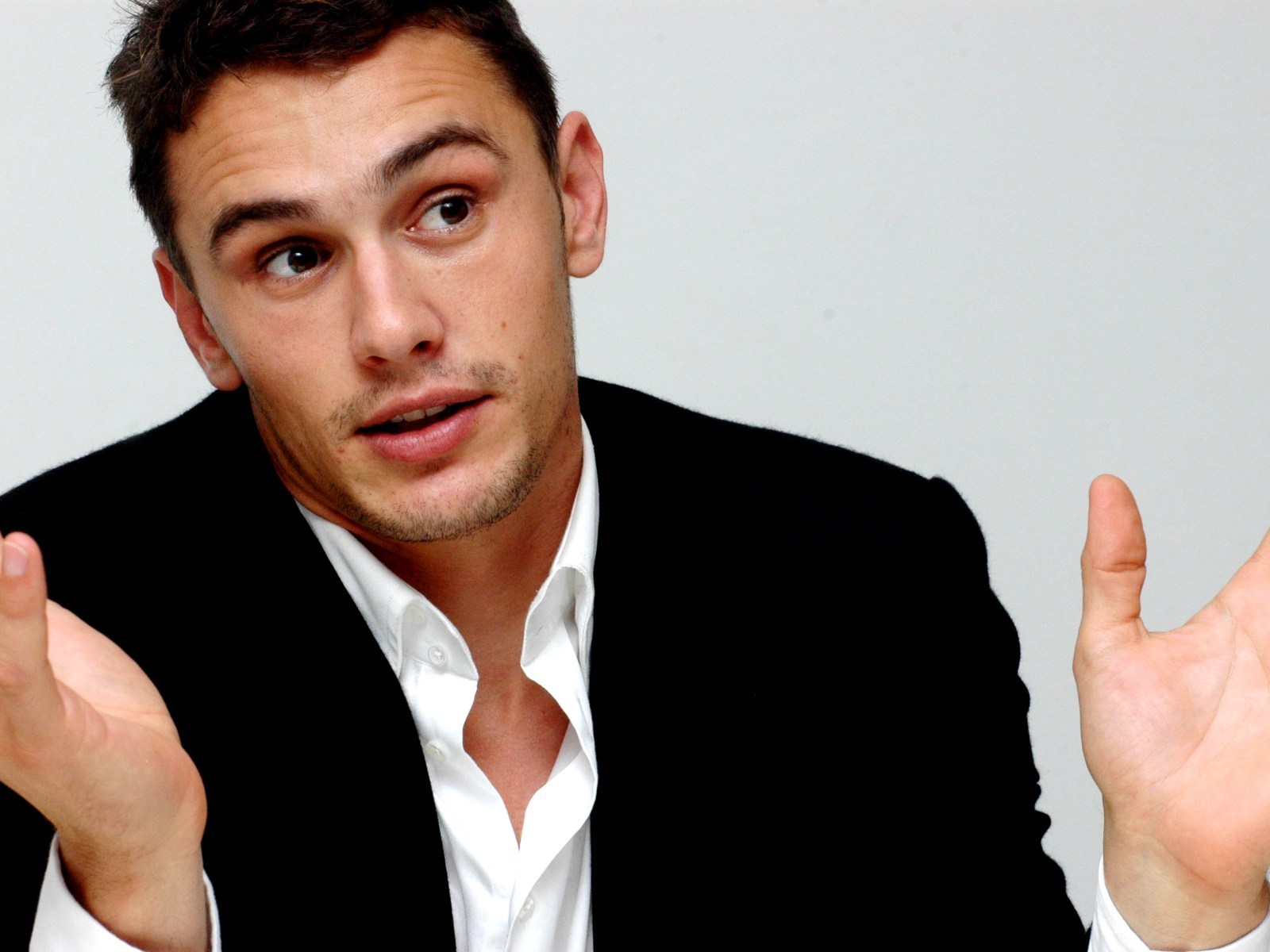 http://1.bp.blogspot.com/-ChUqRvjkpcI/T7kMRIW8JiI/AAAAAAAAWTc/IFKU-sDMhu8/s1600/james-james-franco-10612427-1600-1200.jpg