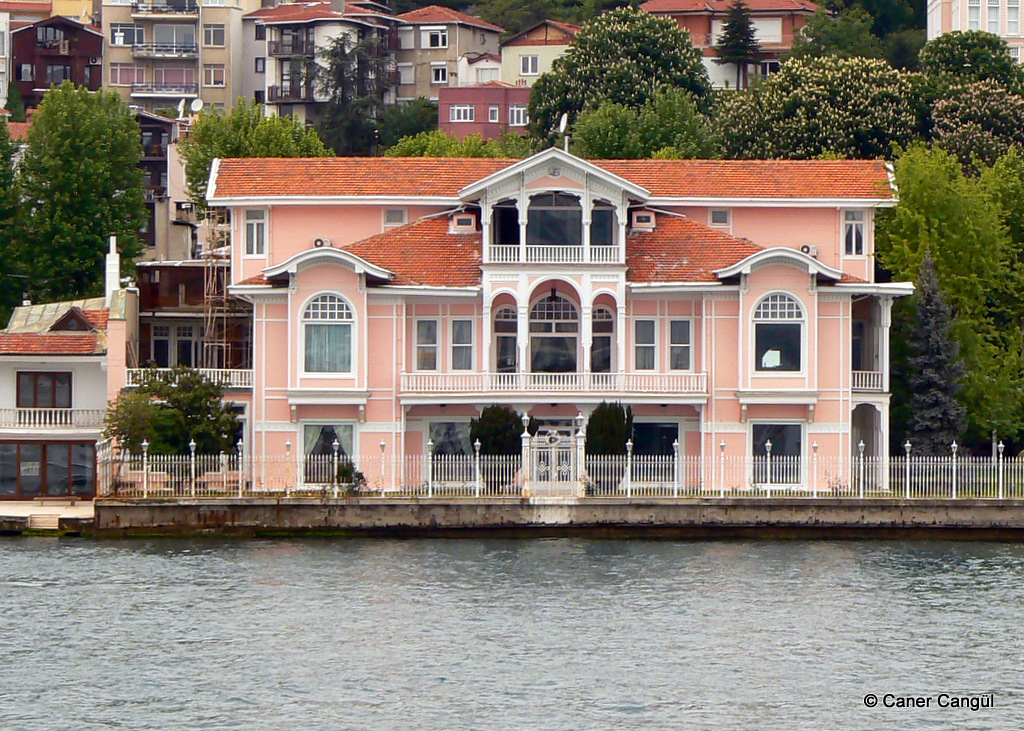 İstanbul’un Yalıları | burada istanbul var | Istanbul, Kasır, Tarihi evler