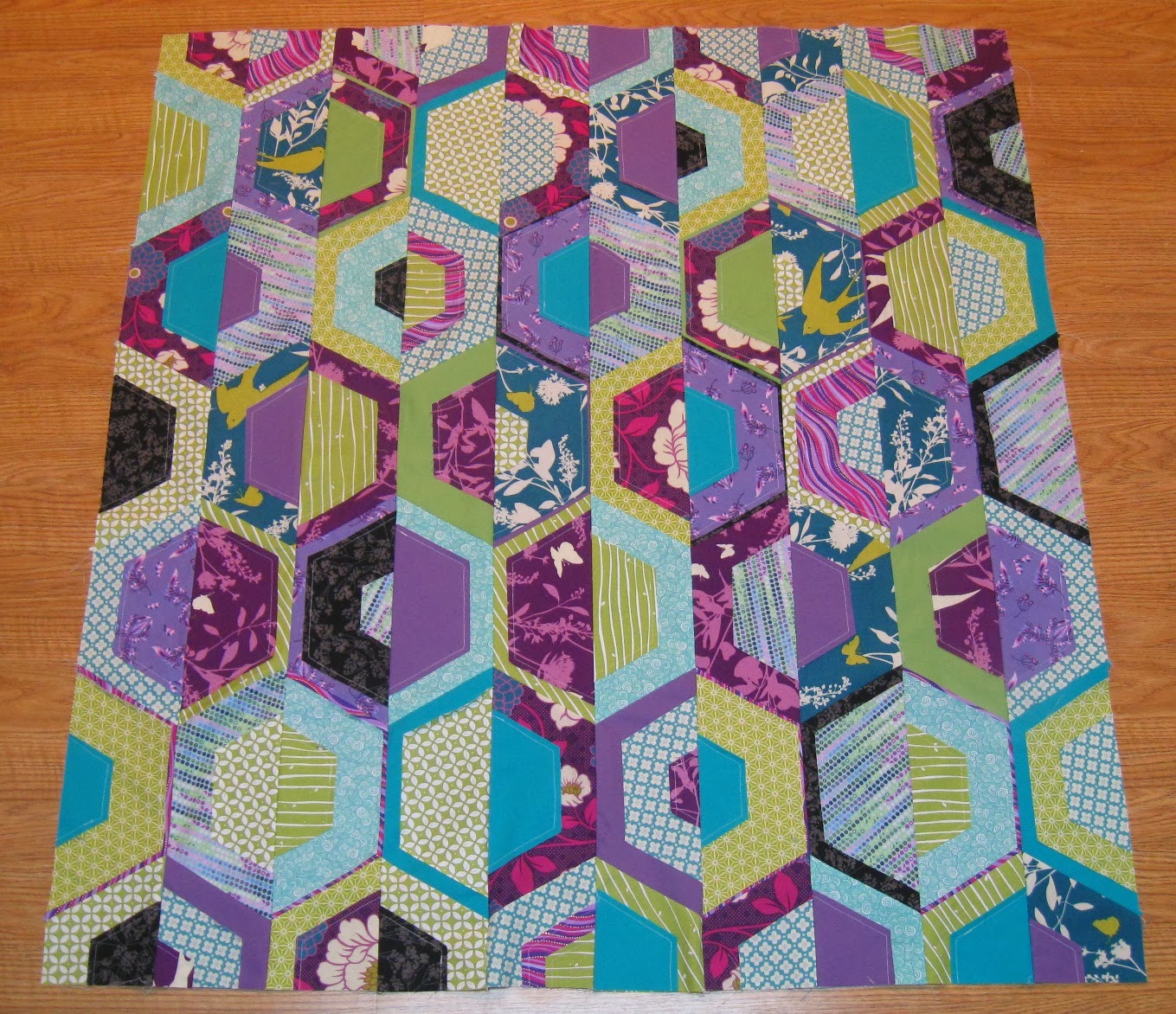 Happy Quilting Shabby Hexie Twist A Baby Quilt Tutorial