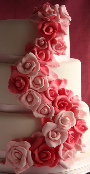VIEW ALL WALLPAPERS: New Cakes Wallpapers