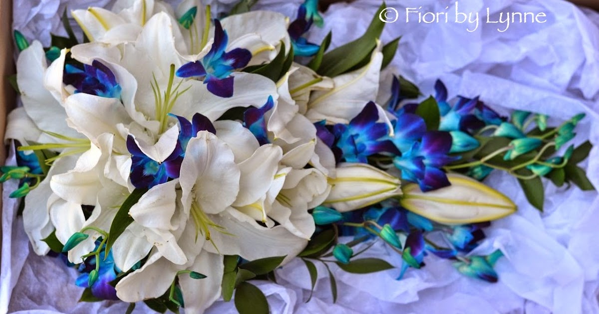 Wedding Flowers Blog Emma's Striking BlueTurquoise _ White Wedding