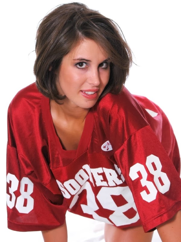 Beauty Babes: Red River Rivalry Babe Watch: Oklahoma Sooners vs. Texas