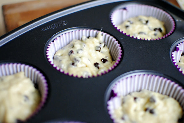 Chocolate Chip Muffins l SimplyScratch.com