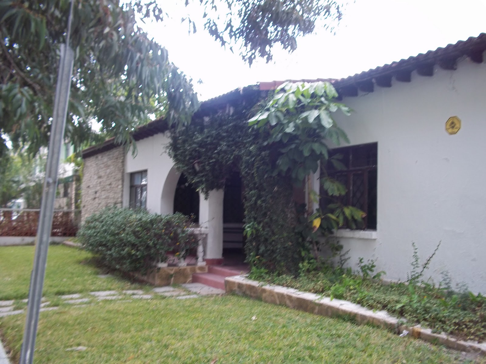 Sepia Arquitectónica S. de R. L. : RESIDENCIA EN VENTA EN COLONIA JARDÍN.