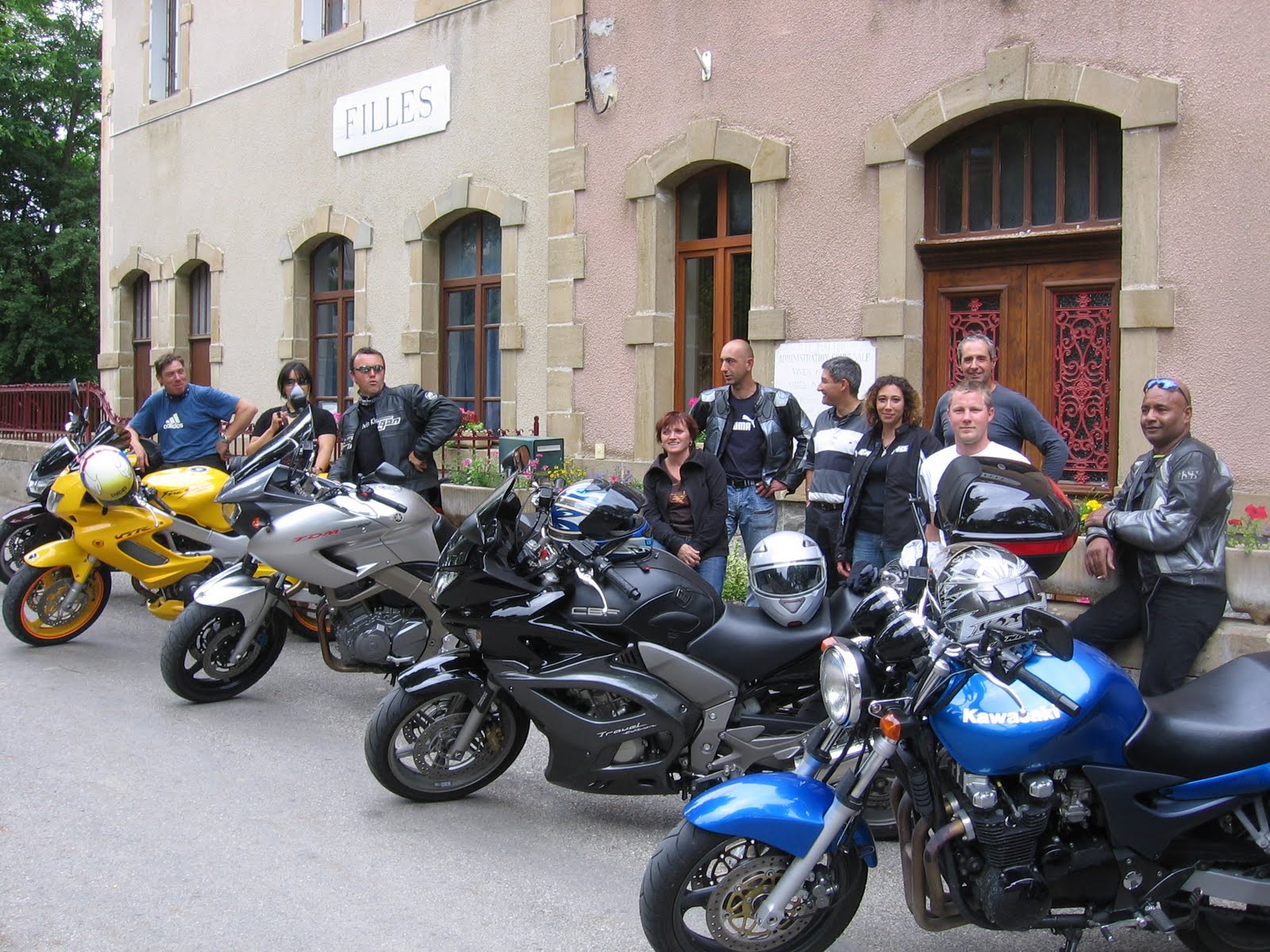 Bellegarde du Razès Les motards de l