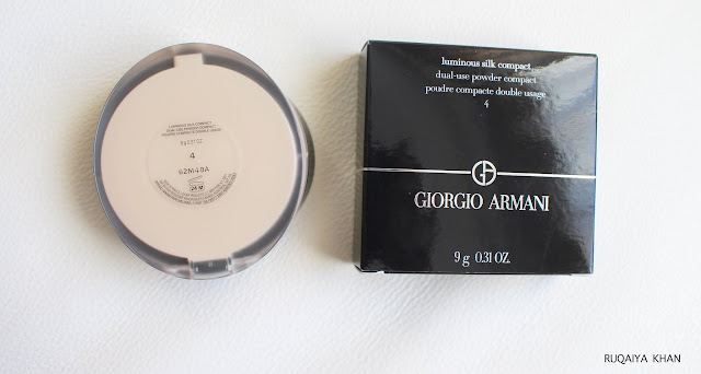 Giorgio Armani Luminous Silk Powder Foundation in shade 4 