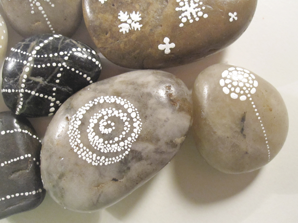 Painted Lace Rocks Tutorial Behind