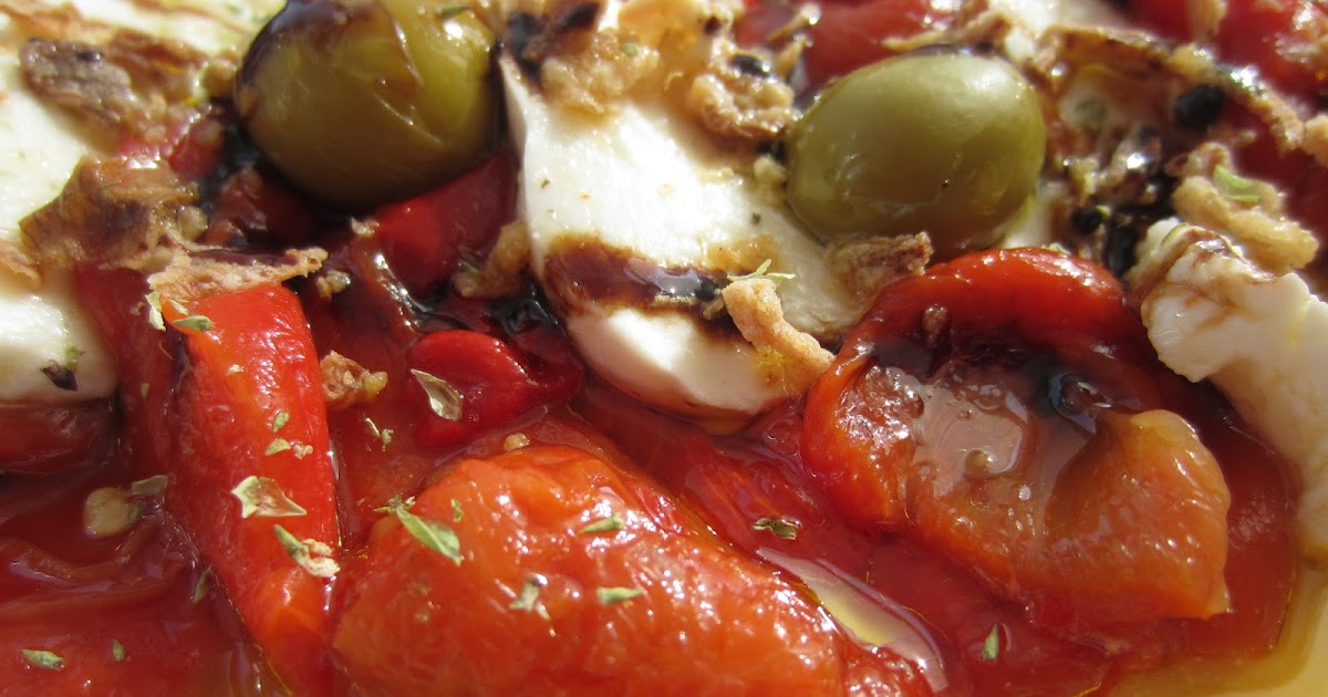 Deliciosa Gula: ENSALADA DE PIMIENTOS ASADOS CON MOZZARELLA Y CEBOLLA
