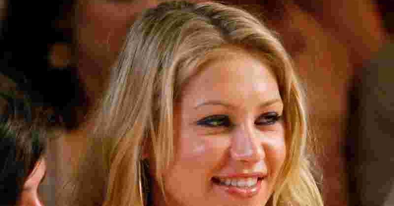 Celebrities Cleavage Pics: Anna Kournikova Cleavage Pics