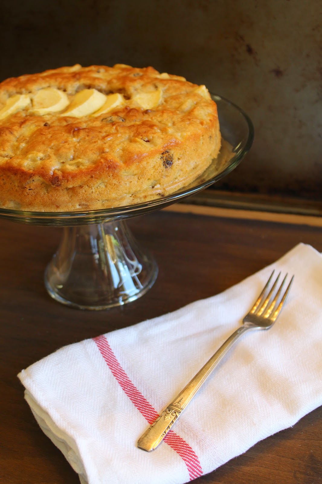 The Chic Country Girl: Foodie Friday: Norwegian Apple Cake