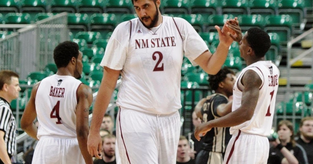 Hoopistani: Giant Strides: Sim Bhullar leads with a big step forward for  Indians in Basketball
