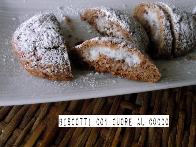 Biscotti con cuore al cocco e Ringraziamento