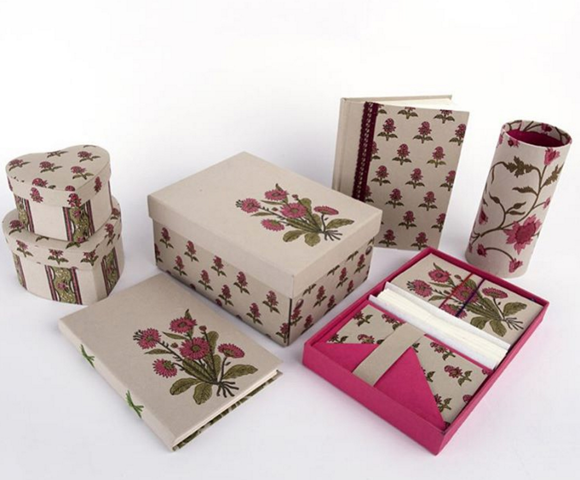 Advantages and disadvantages of handmade products image