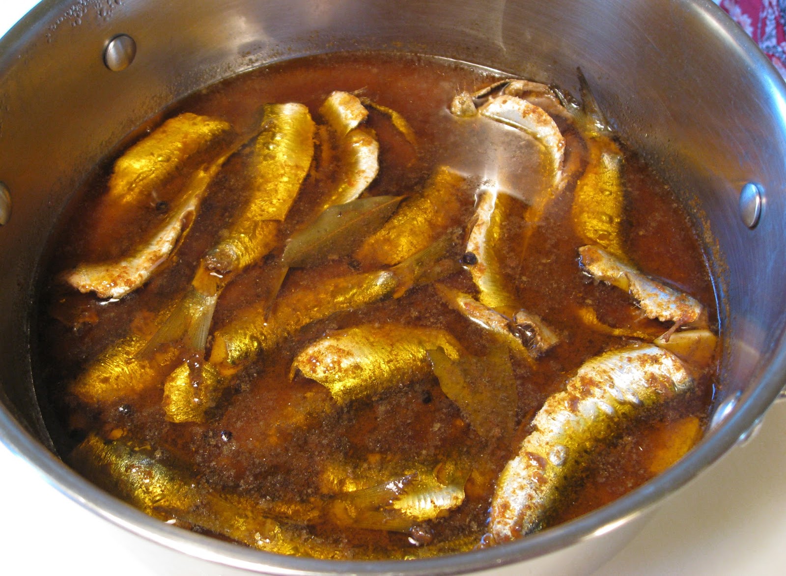 sardinas-escabeche-ligero-recetas-bruja