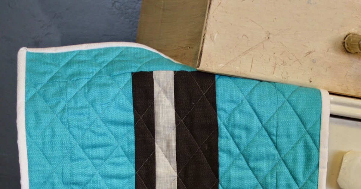 THE QUILT BARN Nail Polish Mini Quilt and Kit