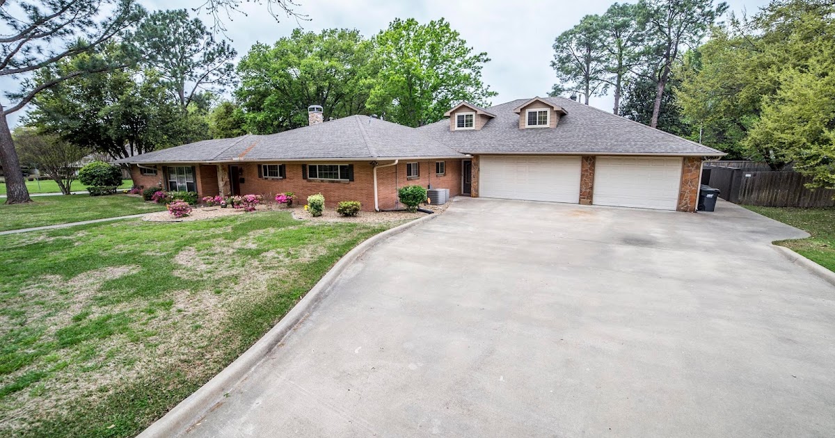Harper Team Texas 3 of Corsicana's Best Homes on Market...PRICE REDUCED!!!