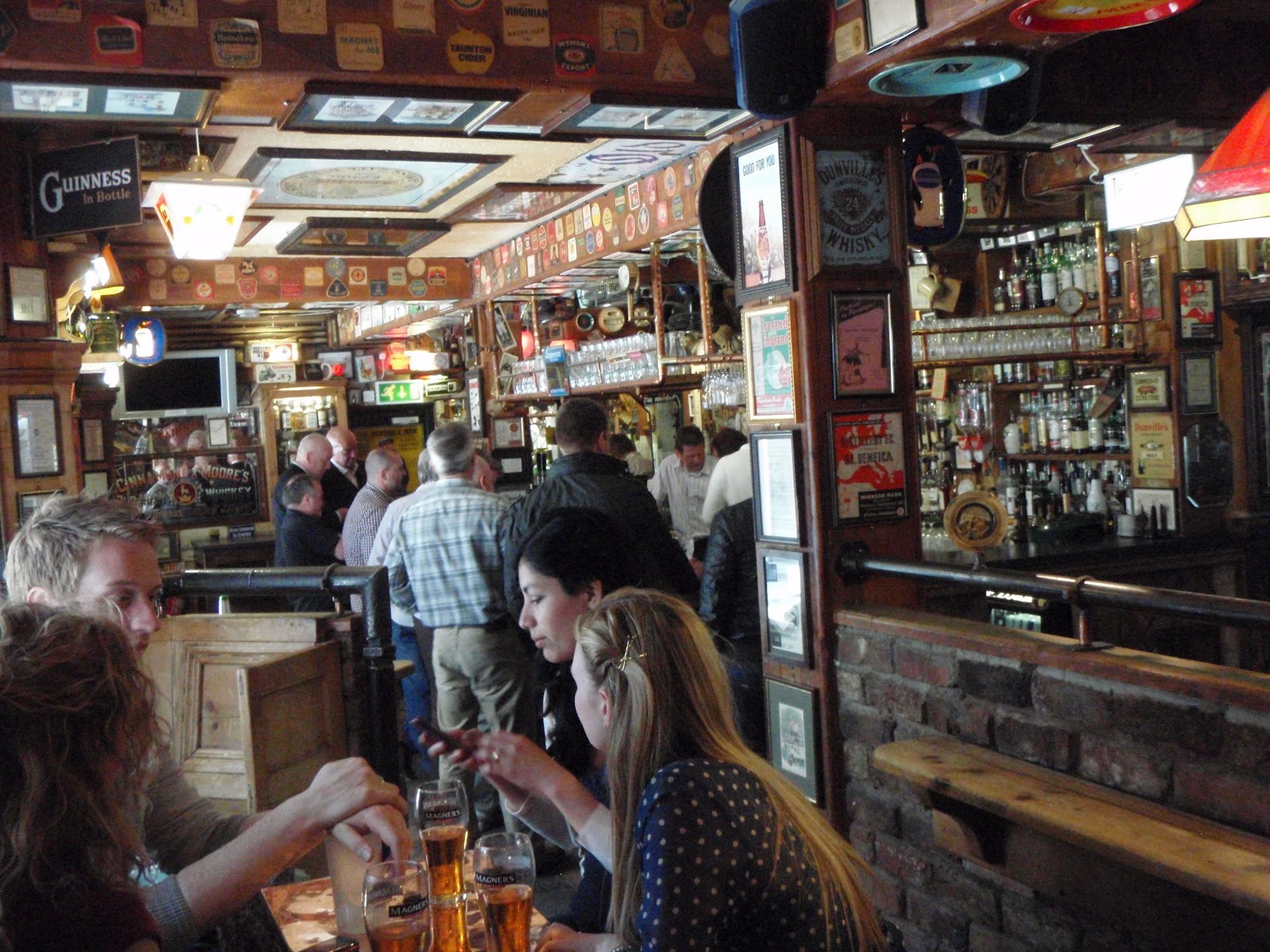 Aerohaveno Pubs of Belfast 2