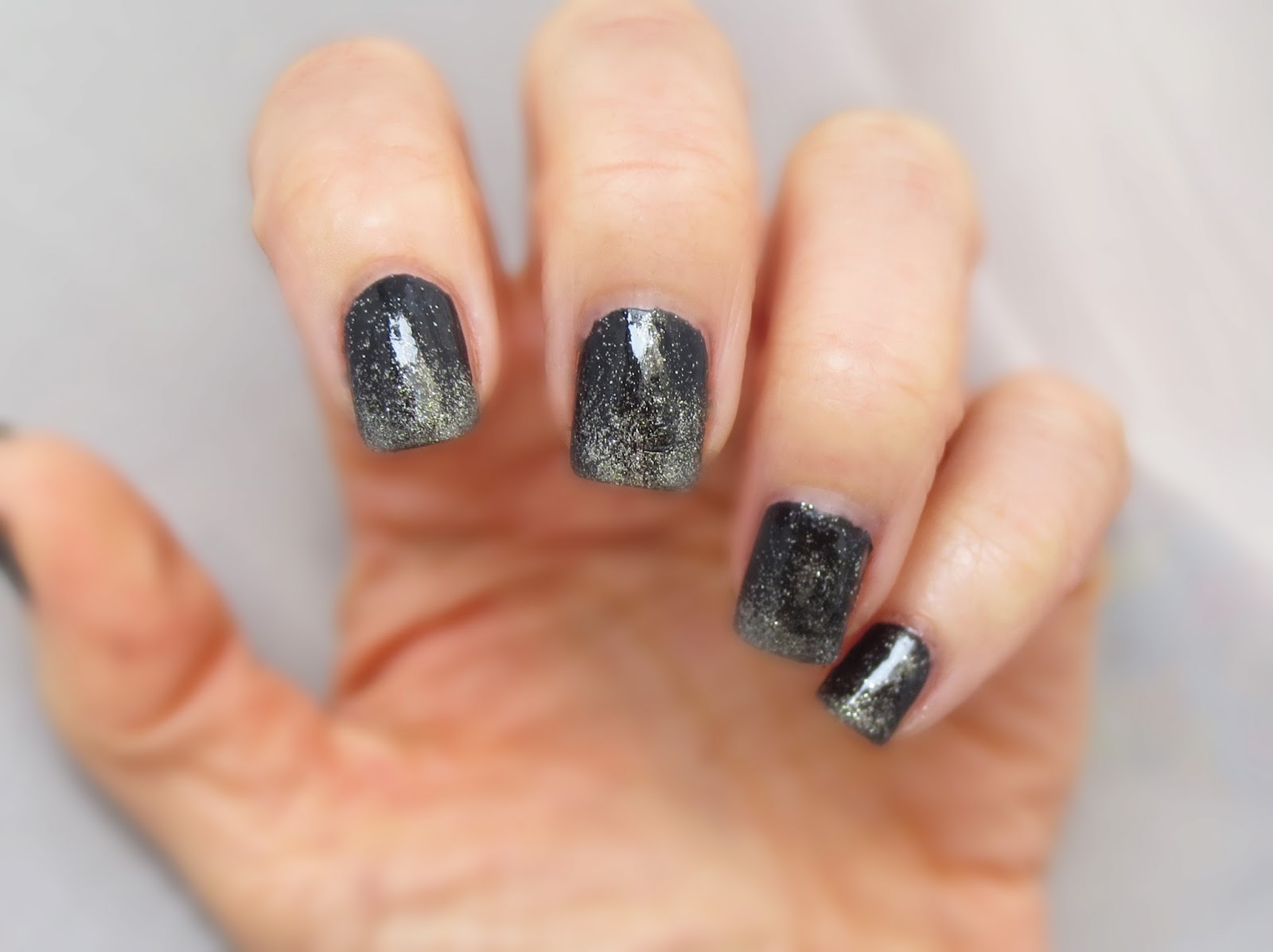 Brouillon de Fille [Nail Art] Gradient nails Glam Rock