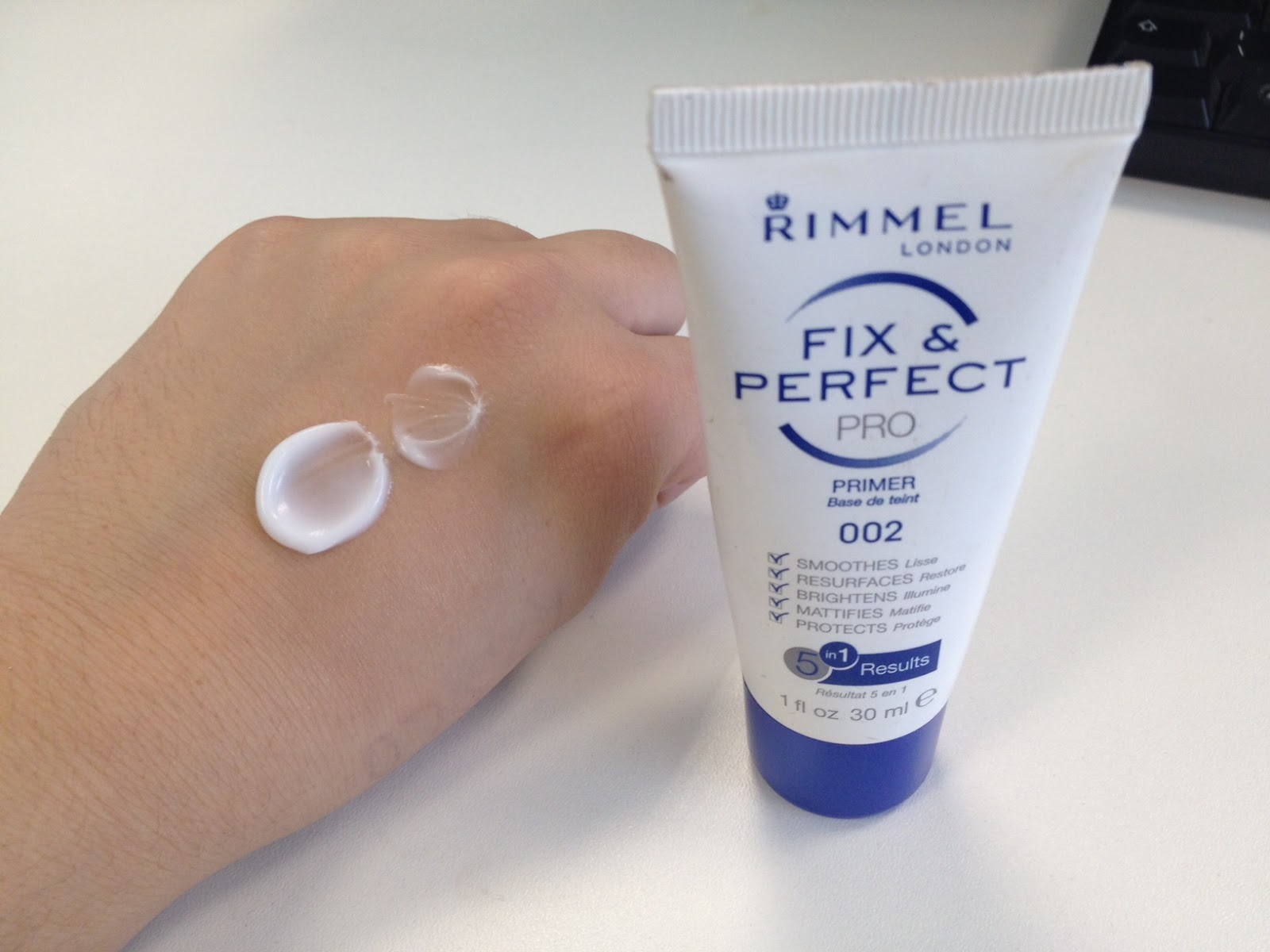 BEAUTY Rimmel Fix & Perfect Pro Primer Review Lilla Loves