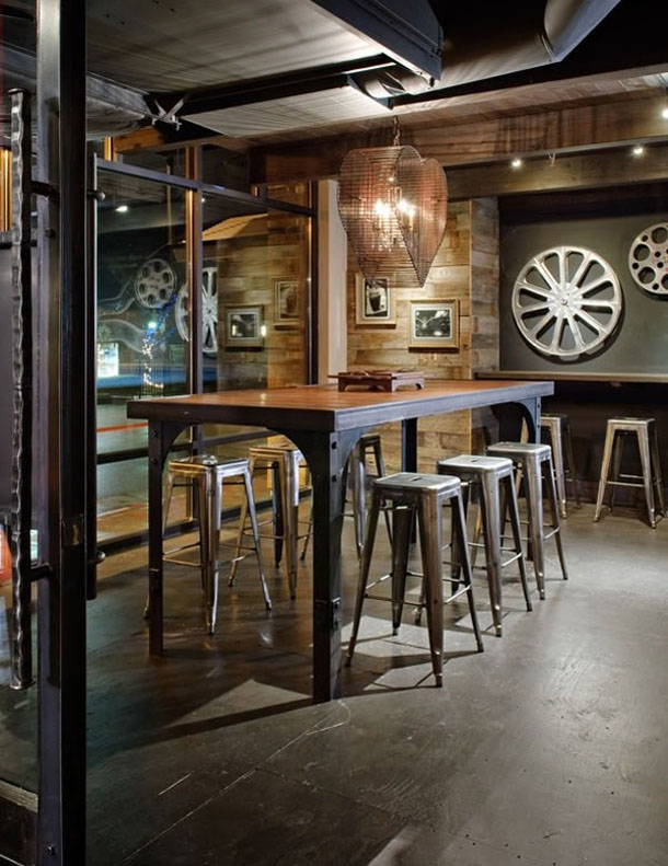 ILLUMINATION Starbucks and LED Lighting