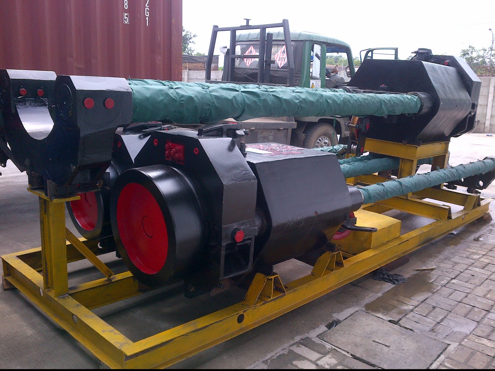 Jual Heavy Equipment Diesel Hammer