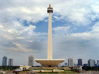 http://indonesia-travel-keren.blogspot.com/2012/10/indonesia-travel.html