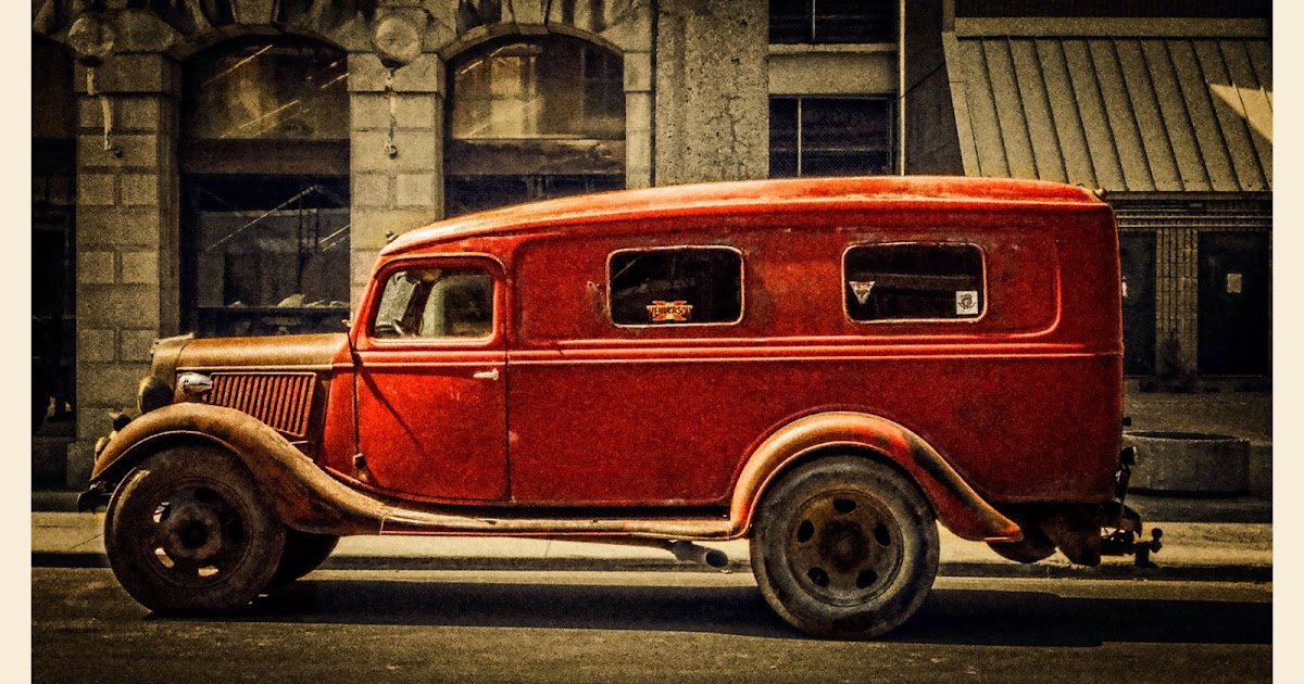 Silverpixel OLD DELIVERY VAN, KINGSTON, ONTARIO
