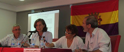 Representantes del movimiento republicano  y asociaciones memorialistas reunidos en Medina Sidonia