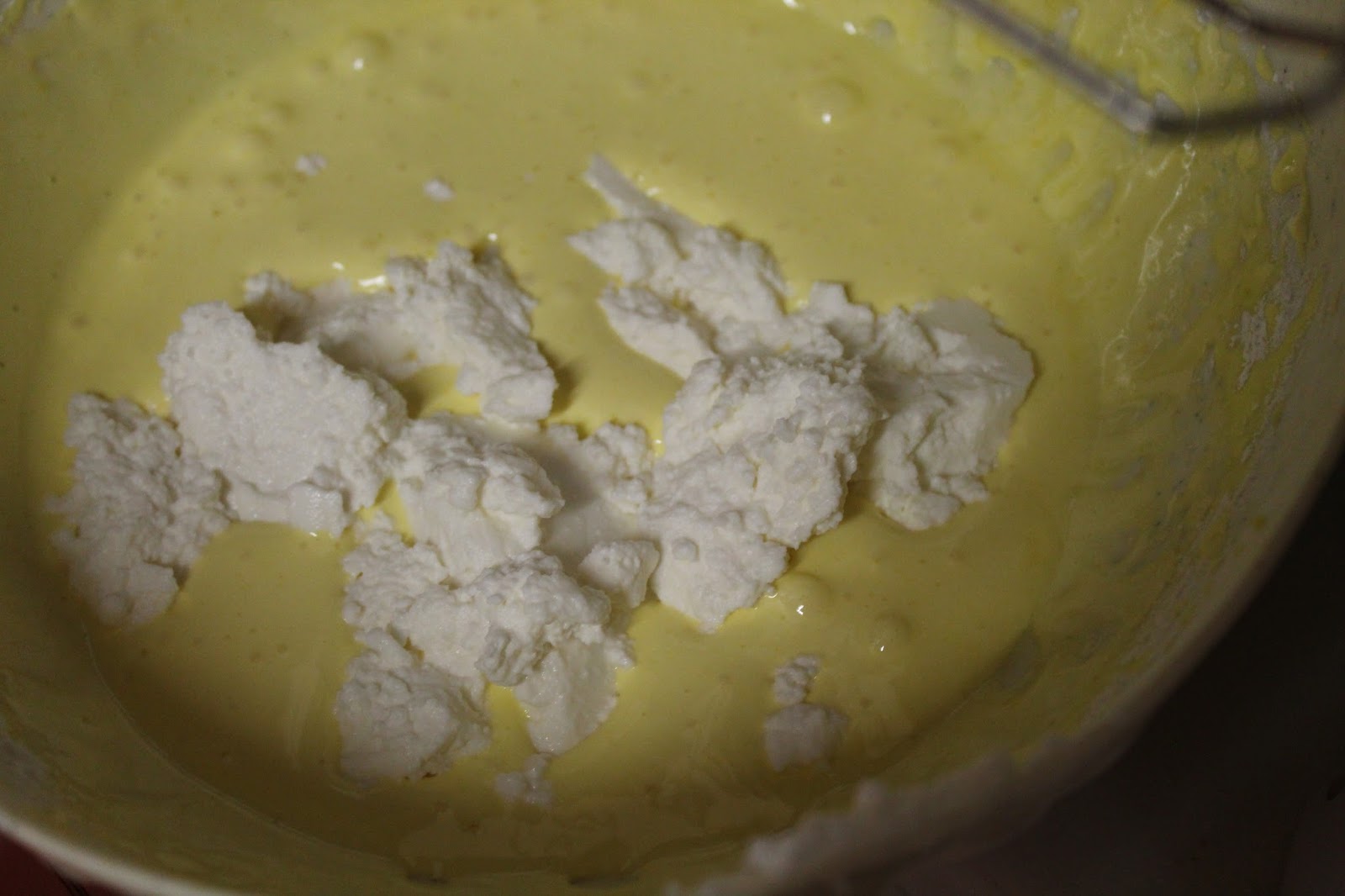 le tenere dolcezze di resy Quesadillas di Quito e cioccolata in tazza