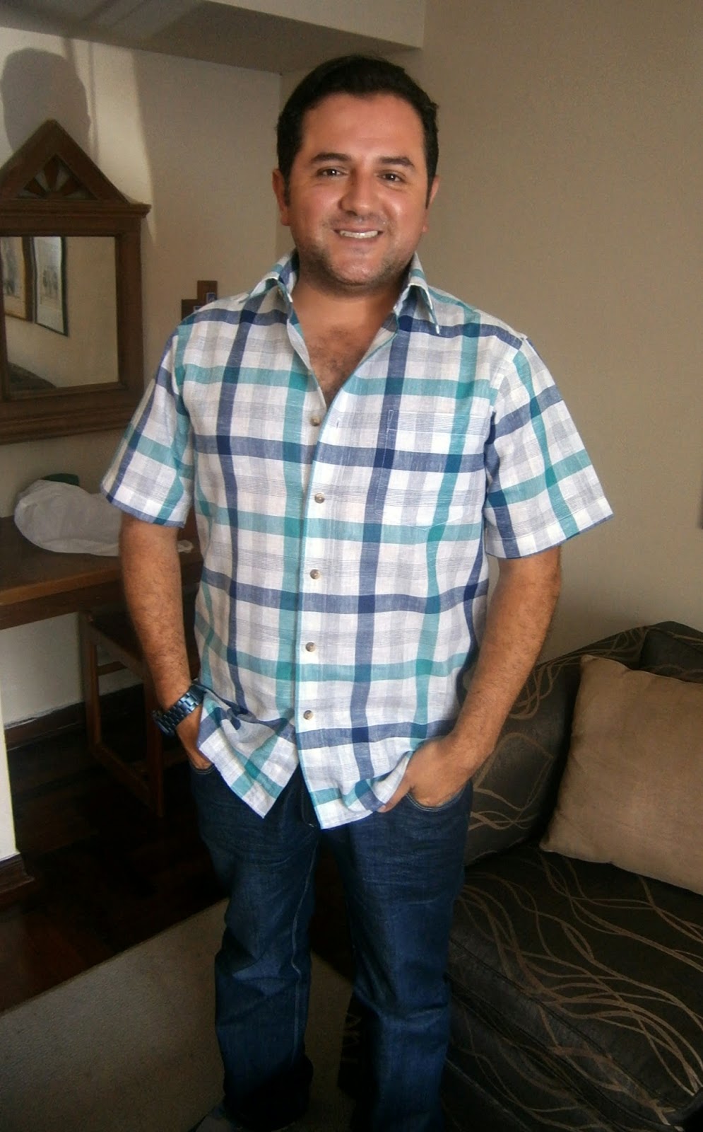 OFICIO CRÍTICO Entrevista TITO VEGA