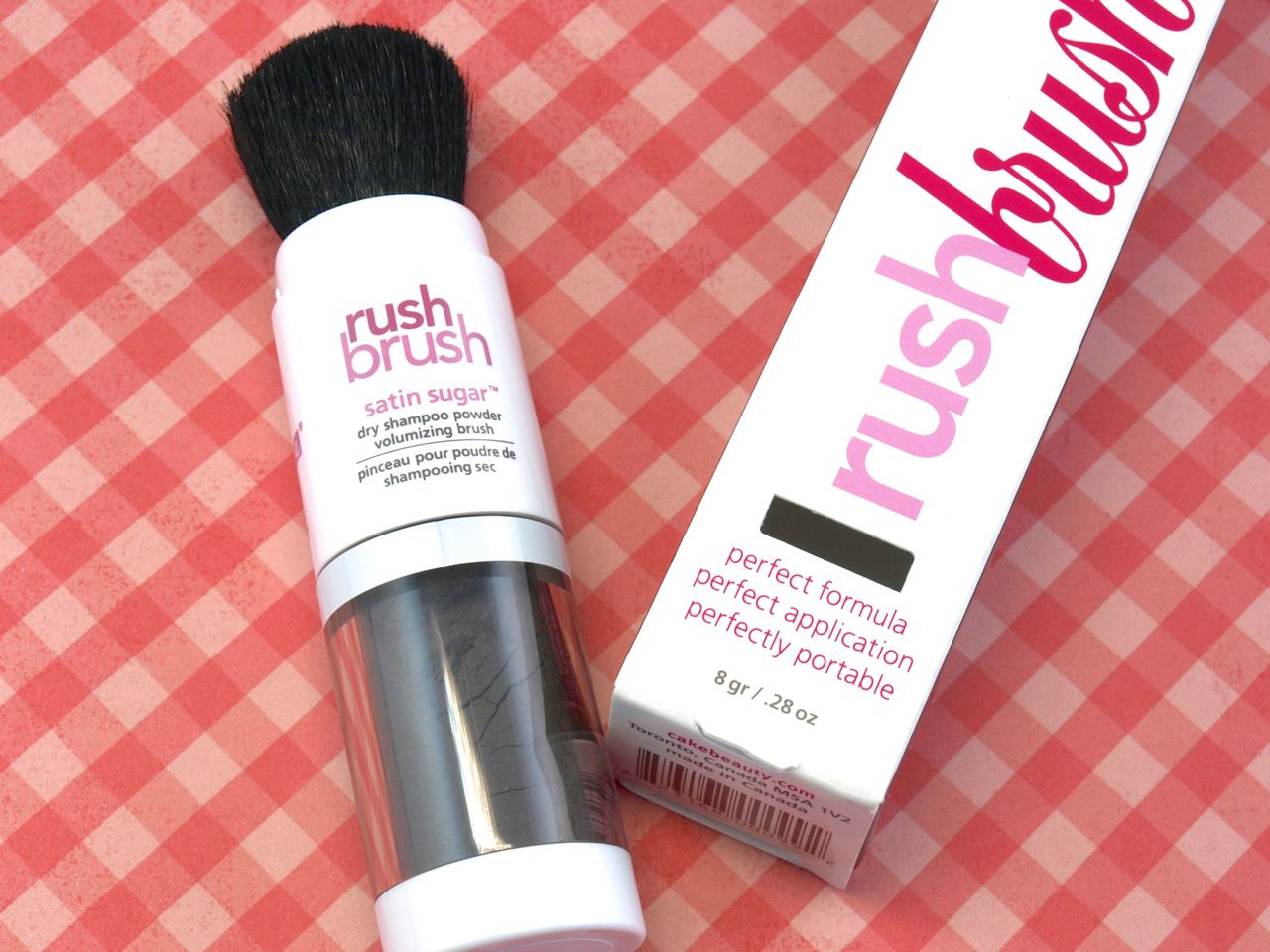 Cake Rush Brush Satin Sugar Dry Shampoo Powder Volumizing Brush in