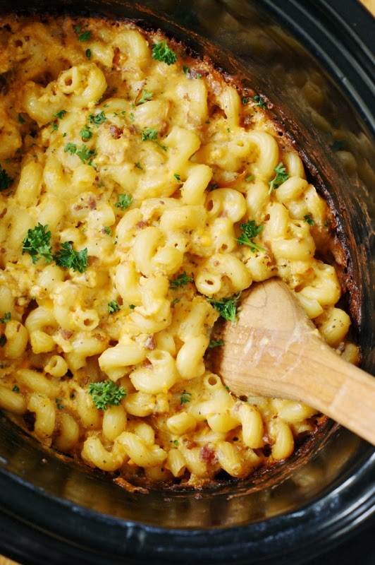 Slow Cooker Bacon Macaroni and Cheese The Kitchen is My Playground