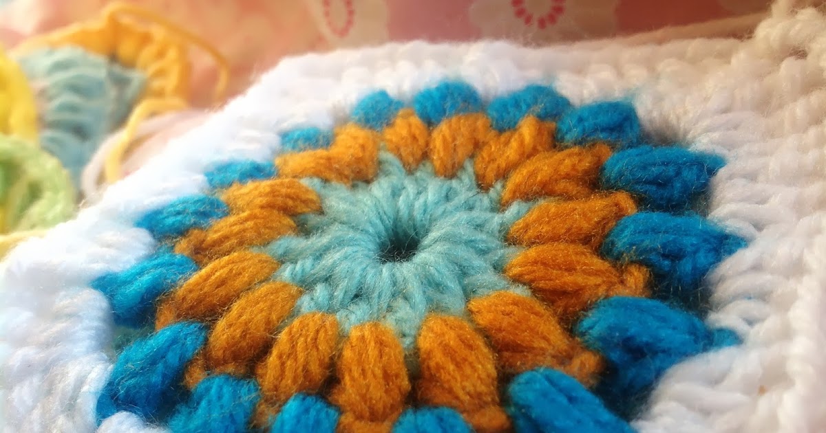 Stitch by Stitch: Anything Goes Quilt 'n Sew #25 - Sunburst Granny Squares
