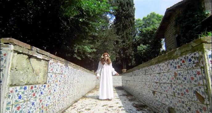 Amor y muerte en el jardín (Amore e morte nel giardino degli dei) 1972 Amore+e+morte+nel+giardino+degli+dei+(1972)_017