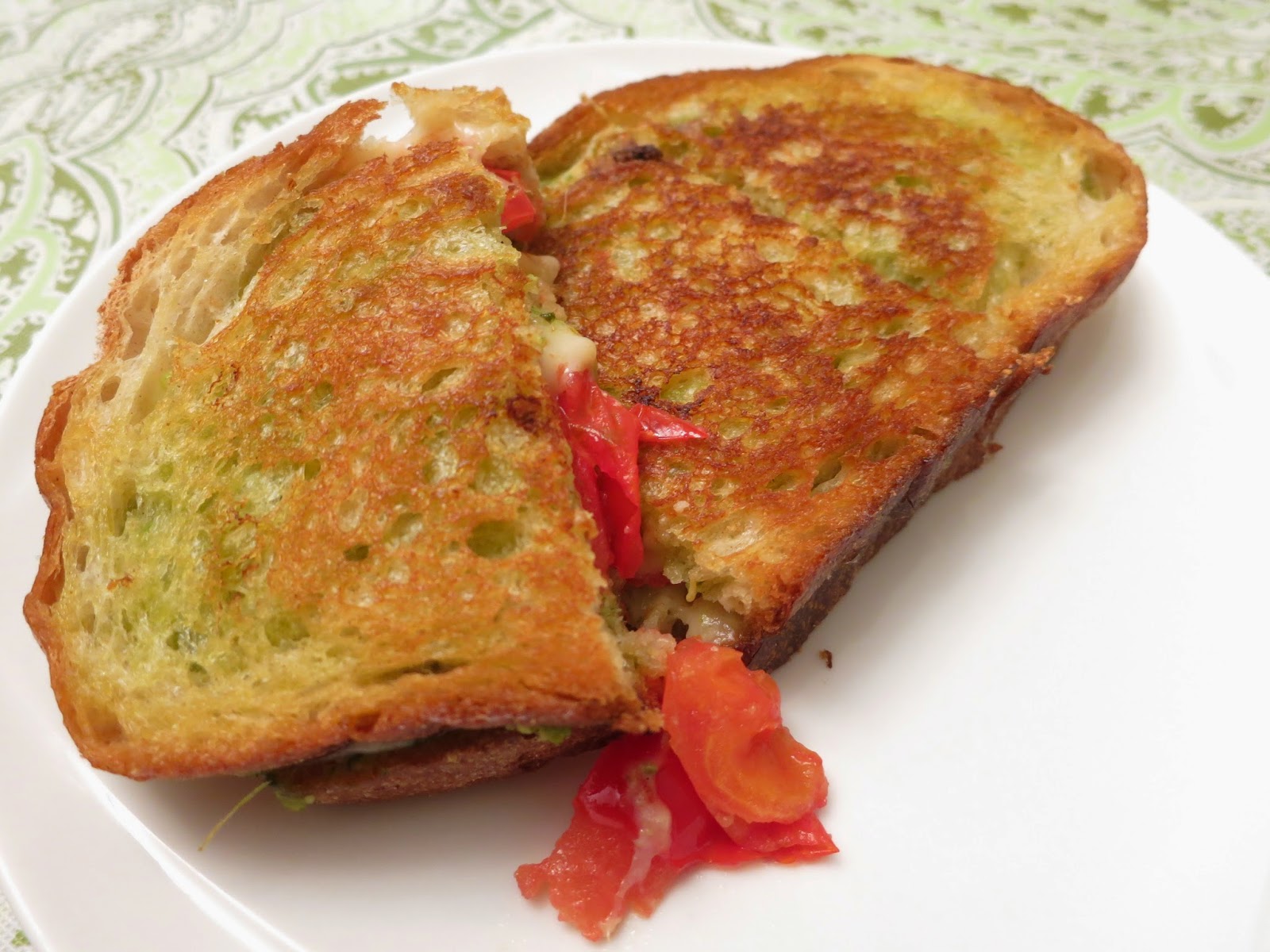 pieces of m Havarti + Tomato + Pesto Grilled Cheese Sandwich! [RECIPE]
