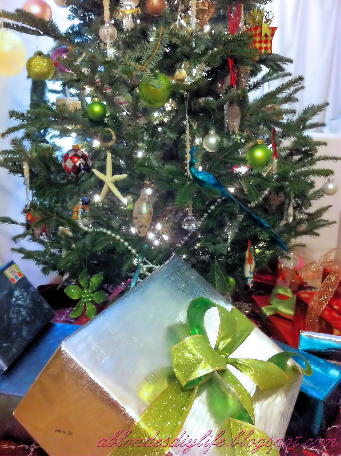 A  Blonde's  DIY Life: O' Christmas tree, O' Christmas tree!