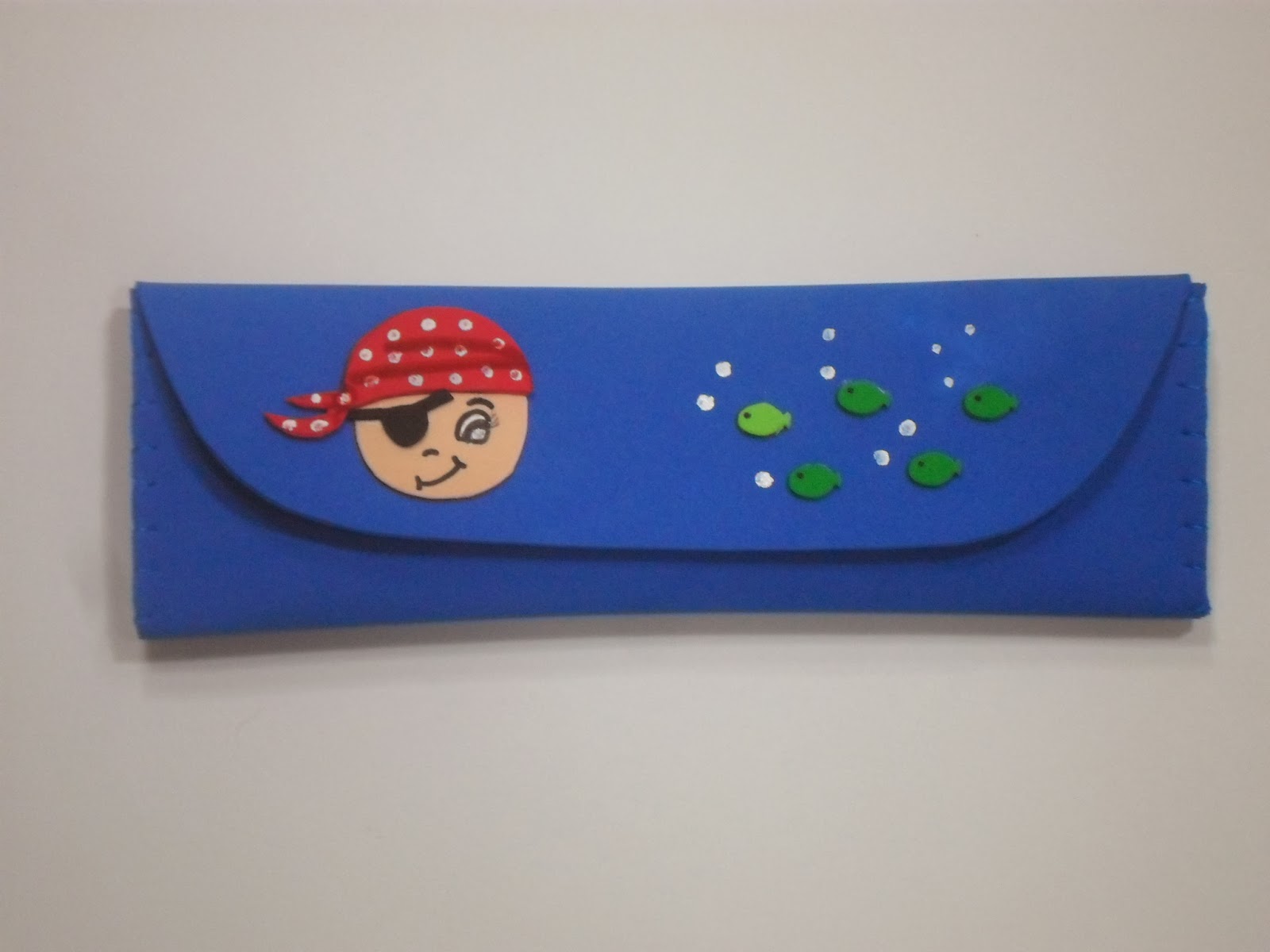 Cucaditas Manualidades, muñecos de goma eva, regalos novia, bautizo