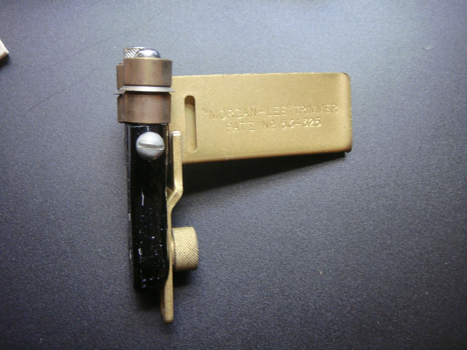 A1Scrapmetal: Wallpaper Trimmer assembled